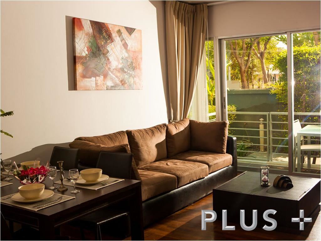 บ้านแสนดาว