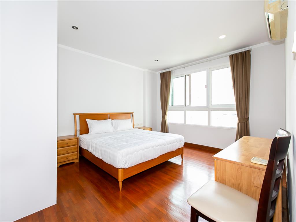 บ้านสิริสุขุมวิท 13