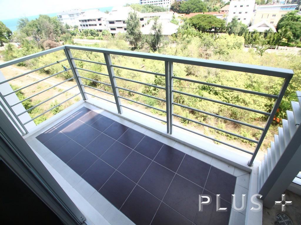 บ้านแสนดาว