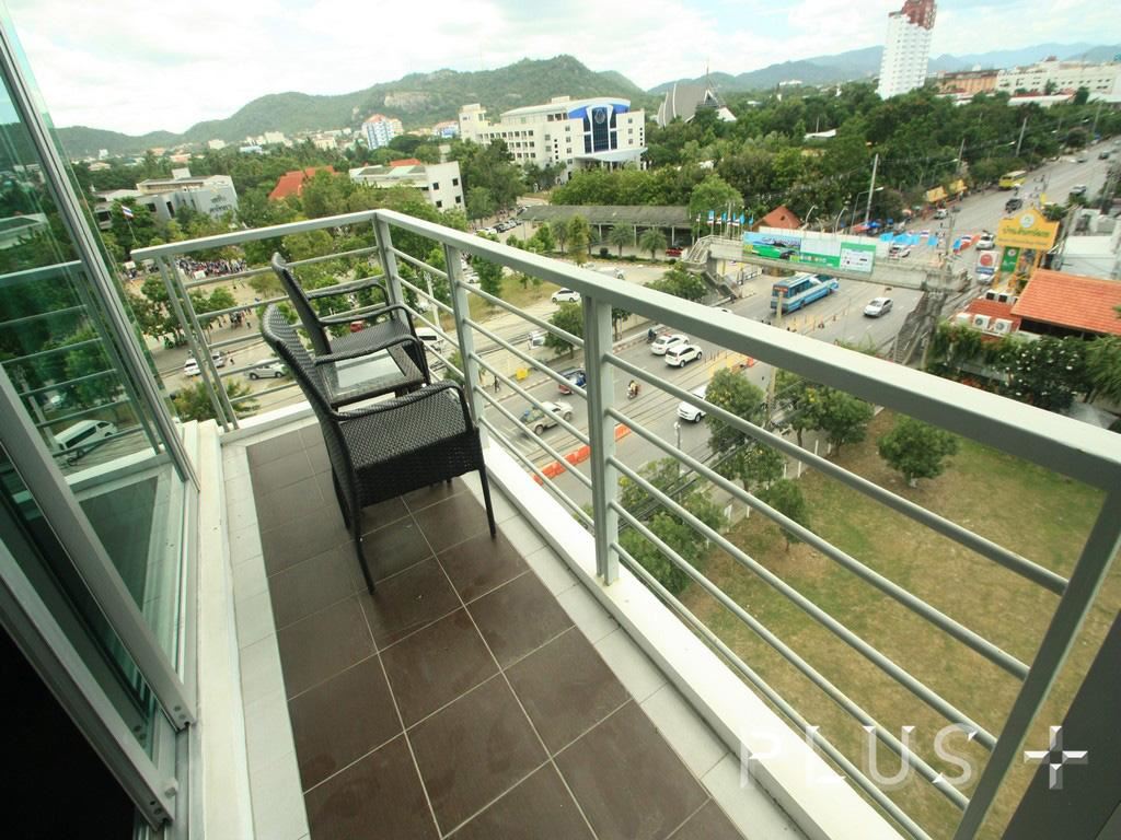 บ้านแสนดาว