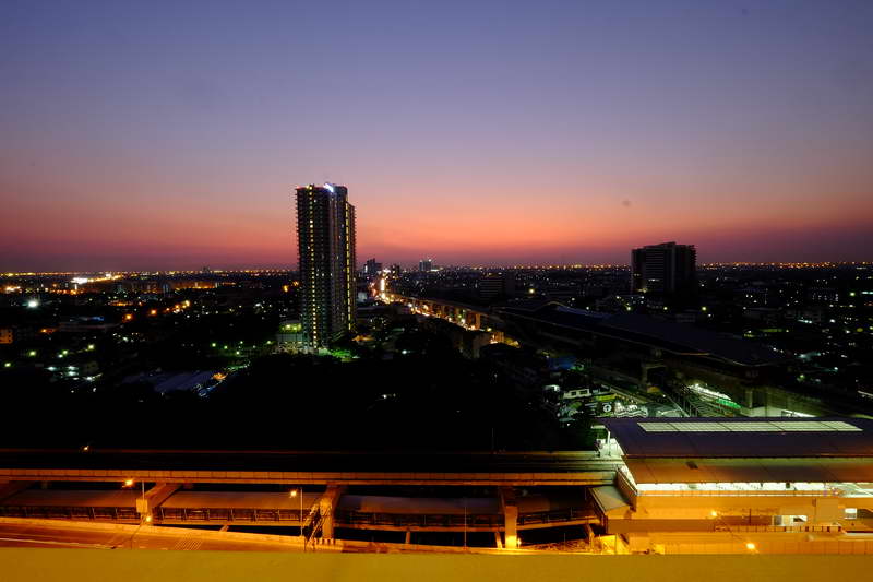เดอะ เพรสซิเดนท์ สาทร - ราชพฤกษ์