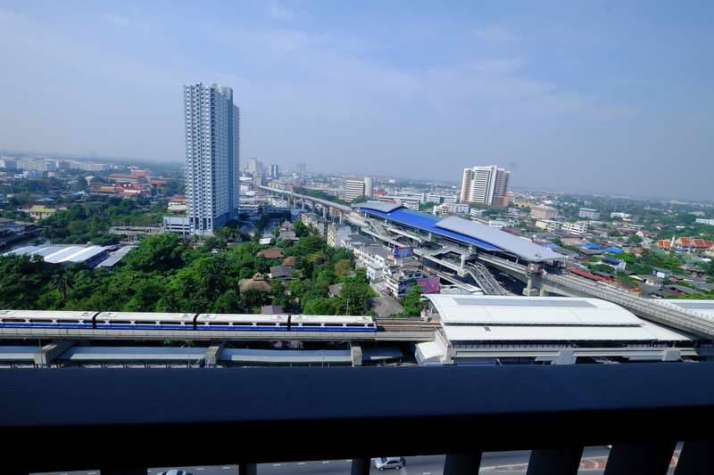 เดอะ เพรสซิเดนท์ สาทร - ราชพฤกษ์