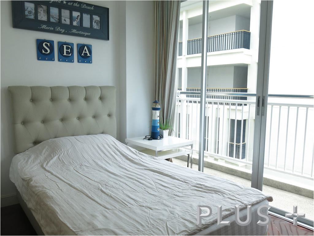 บ้านสรวลริมทราย