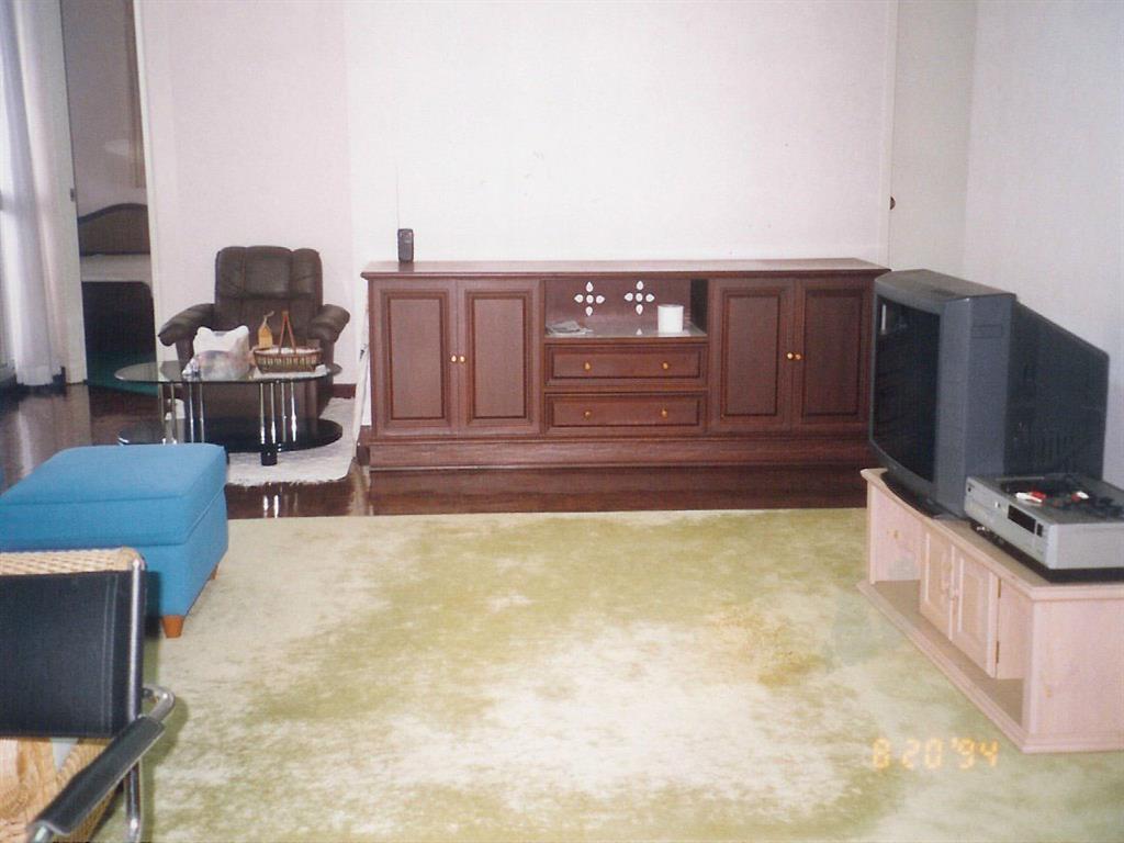 Sub image