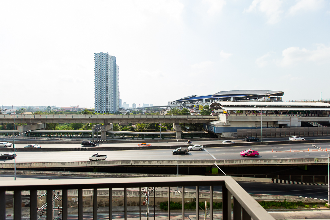 เดอะ เพรสซิเดนท์ สาทร - ราชพฤกษ์