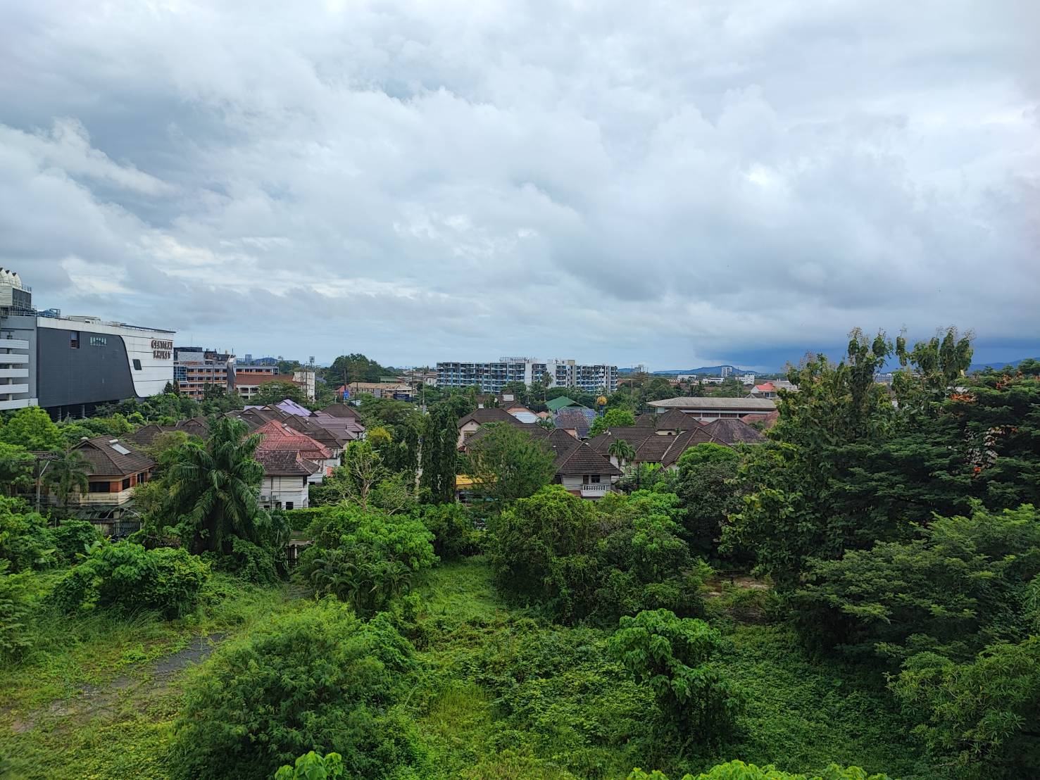 THE BASE Central Phuket