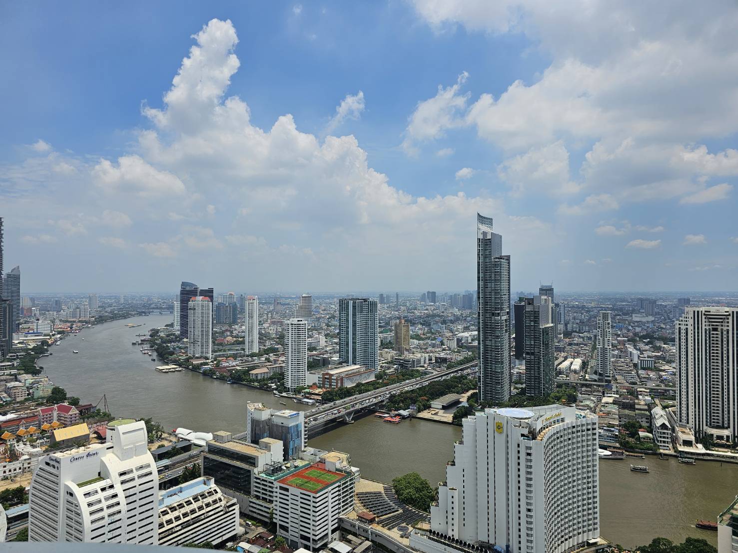 สเตท ทาวเวอร์