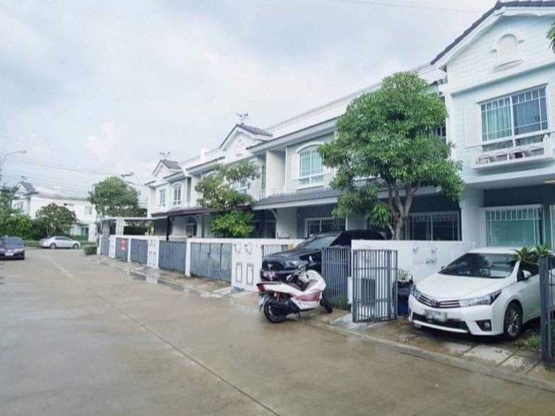 ม.อินดี้ ประชาอุทิศ 90-3